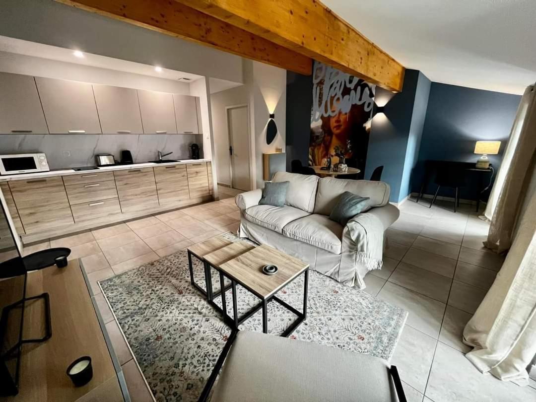 Les Demoiselles De La Tour ! Apartment Carcassone Exterior photo