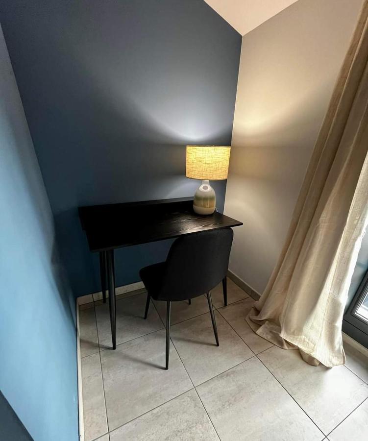 Les Demoiselles De La Tour ! Apartment Carcassone Exterior photo
