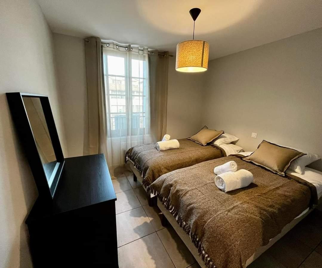 Les Demoiselles De La Tour ! Apartment Carcassone Exterior photo